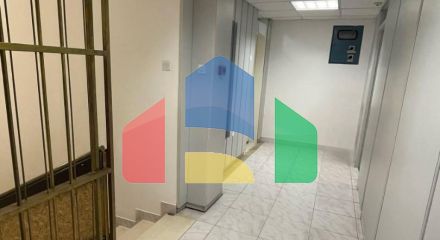 Офисное помещение расположено в центре Бара, напротив торгового центра Royal.