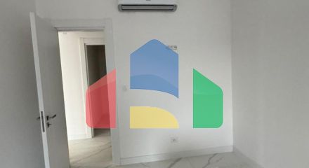 Продаётся элитная квартира в новом жилом комплексе в Баре.