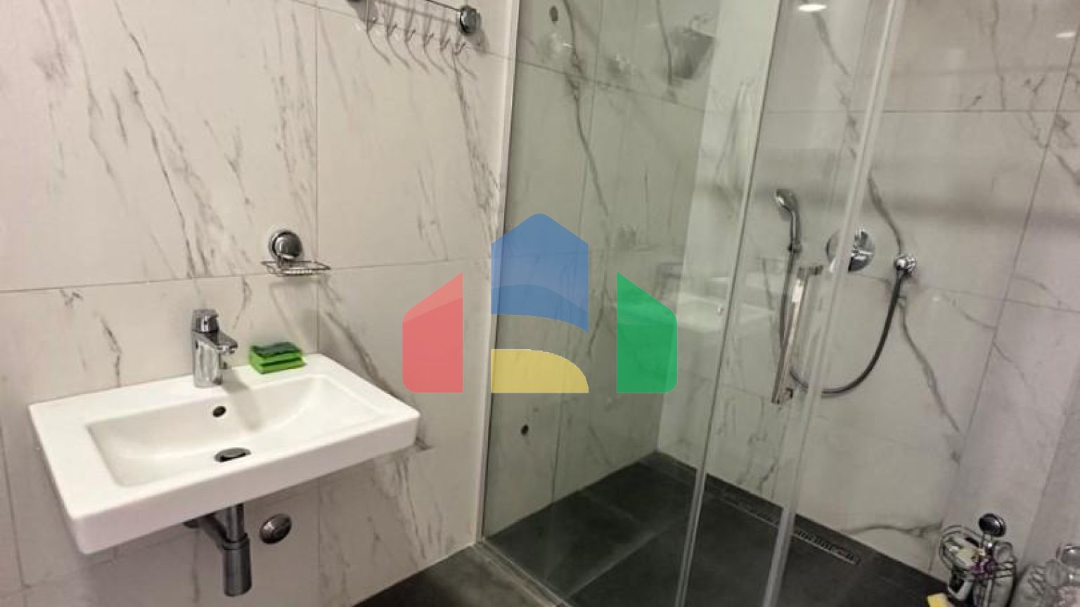 Квартира с 1 спальней с видом на море, в современном комплексе премиум класса в Баре.