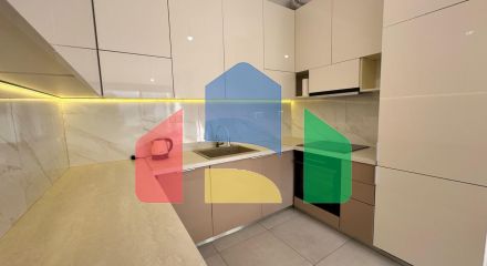 Квартира с 1 спальней с видом на море, в современном комплексе премиум класса в Баре.