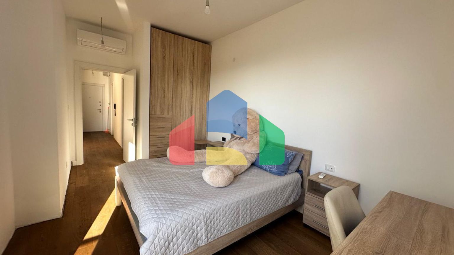 Квартира с 1 спальней с видом на море, в современном комплексе премиум класса в Баре.