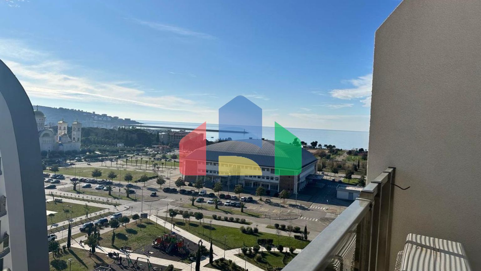 Квартира с 1 спальней с видом на море, в современном комплексе премиум класса в Баре.