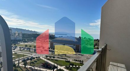 Квартира с 1 спальней с видом на море, в современном комплексе премиум класса в Баре.