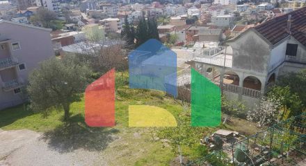 Участок 456 м² в Шушани.