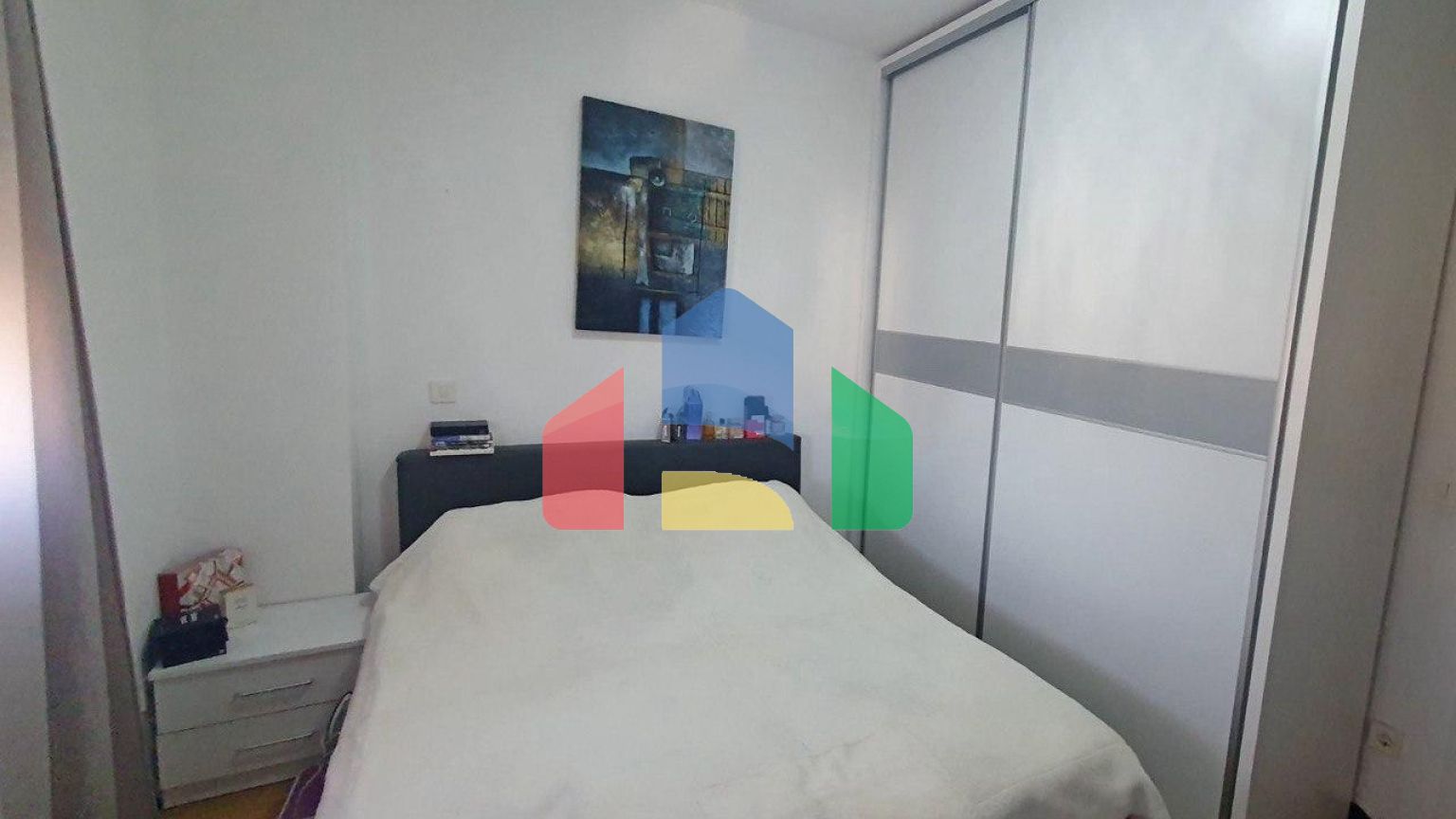 Квартира в центре Бара с двумя спальнями