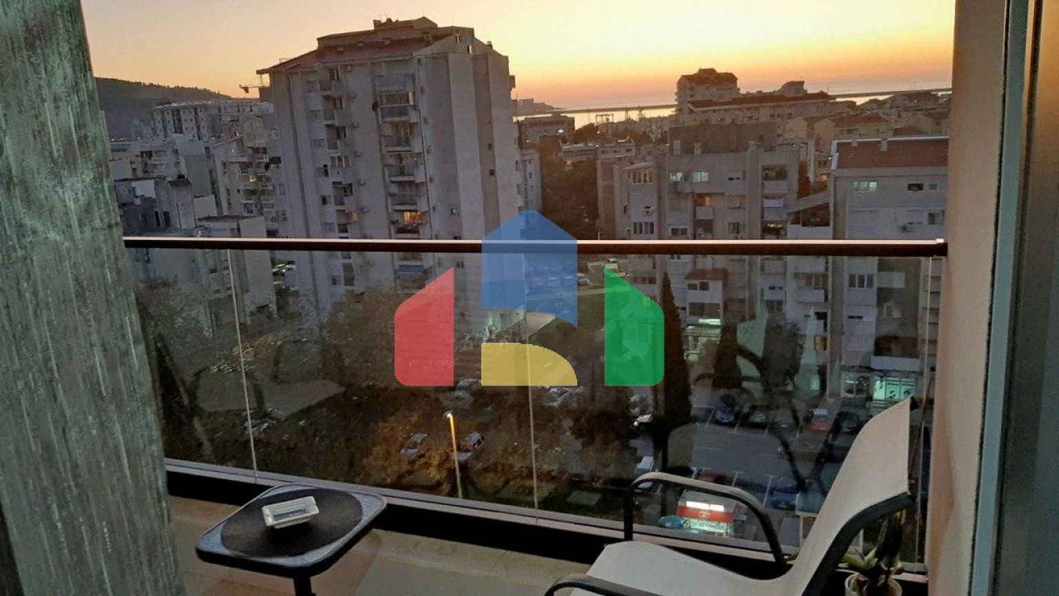 Квартира в центре Бара с двумя спальнями