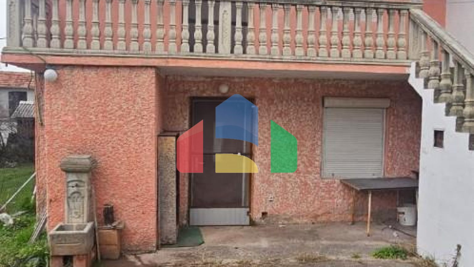 Легальный дом в Баре, Черногория