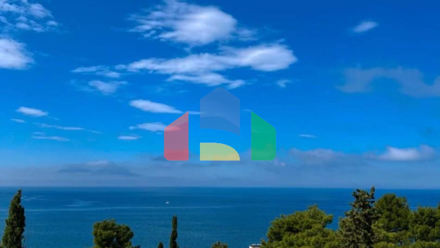 Бар, дом с панорамным видом на море