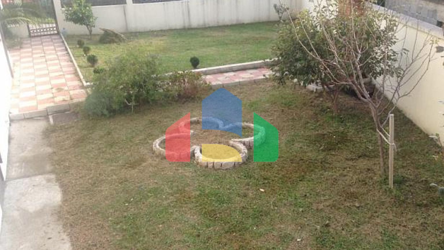 Дом в Сутоморе