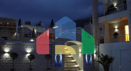 Две виллы класса люкс в комплексе