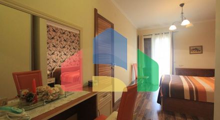 Вилла с видом на море и горы в Баре