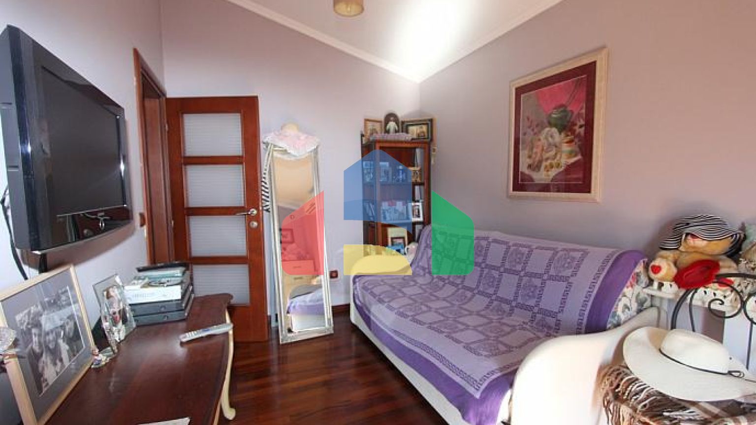 Вилла с видом на море и горы в Баре