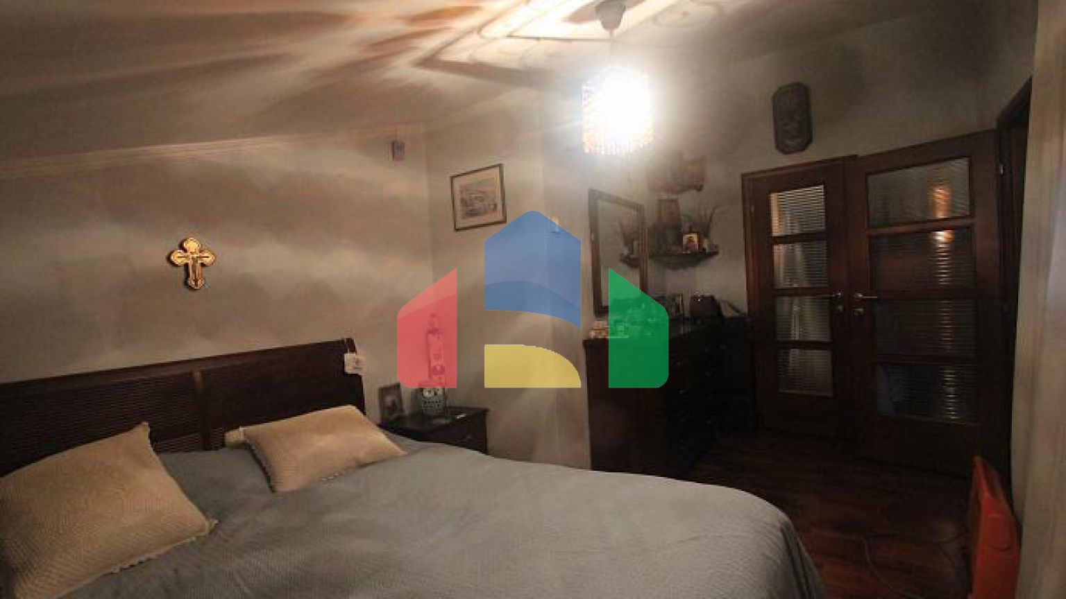 Вилла с видом на море и горы в Баре