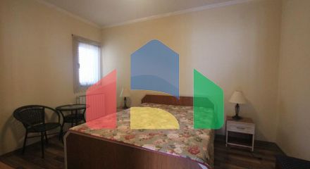 Вилла с видом на море и горы в Баре