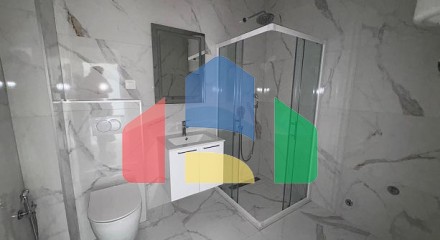 Светлая Двухкомнатная Квартира в Баре