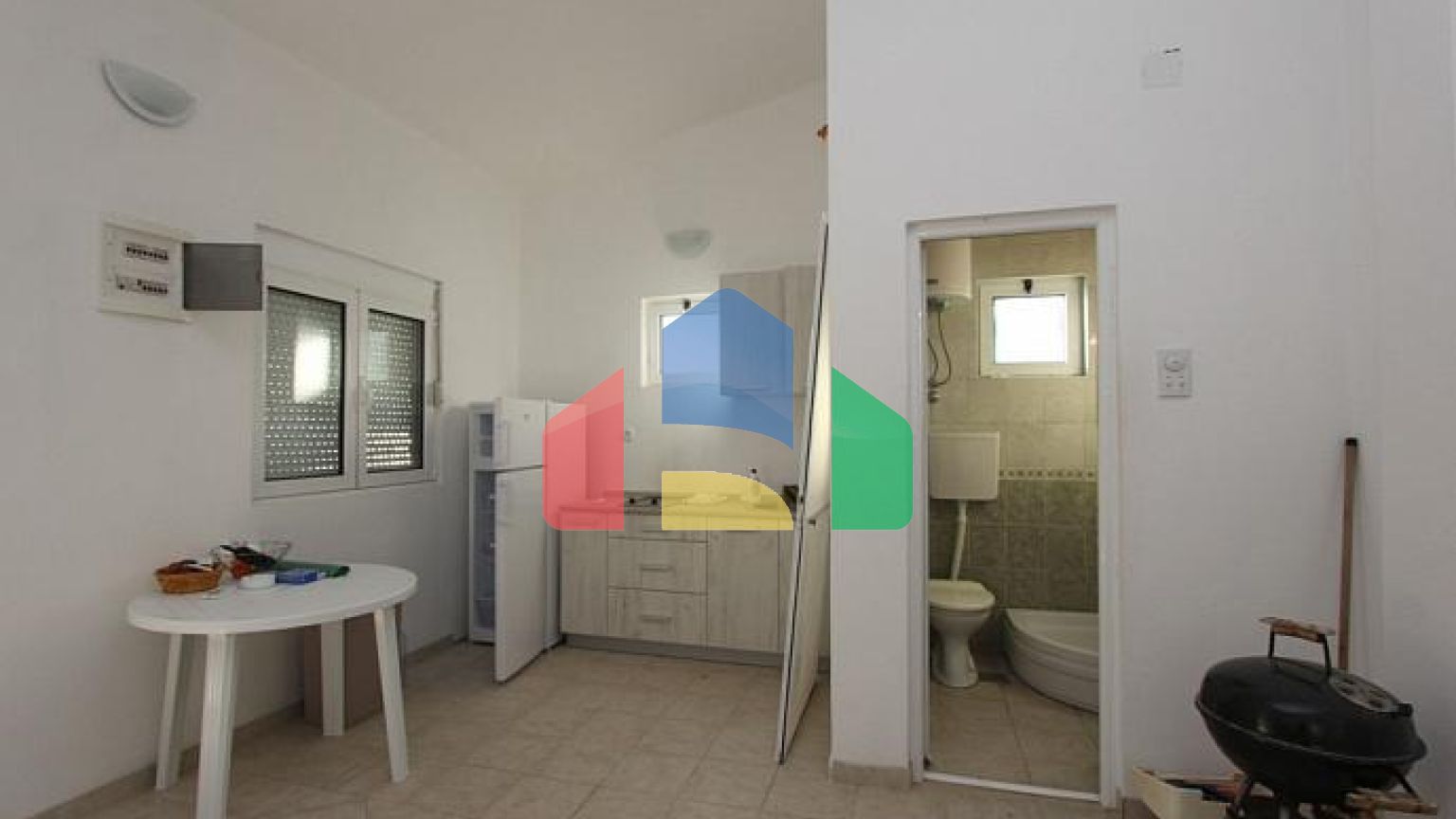 Дом с видом на море в районе Бара