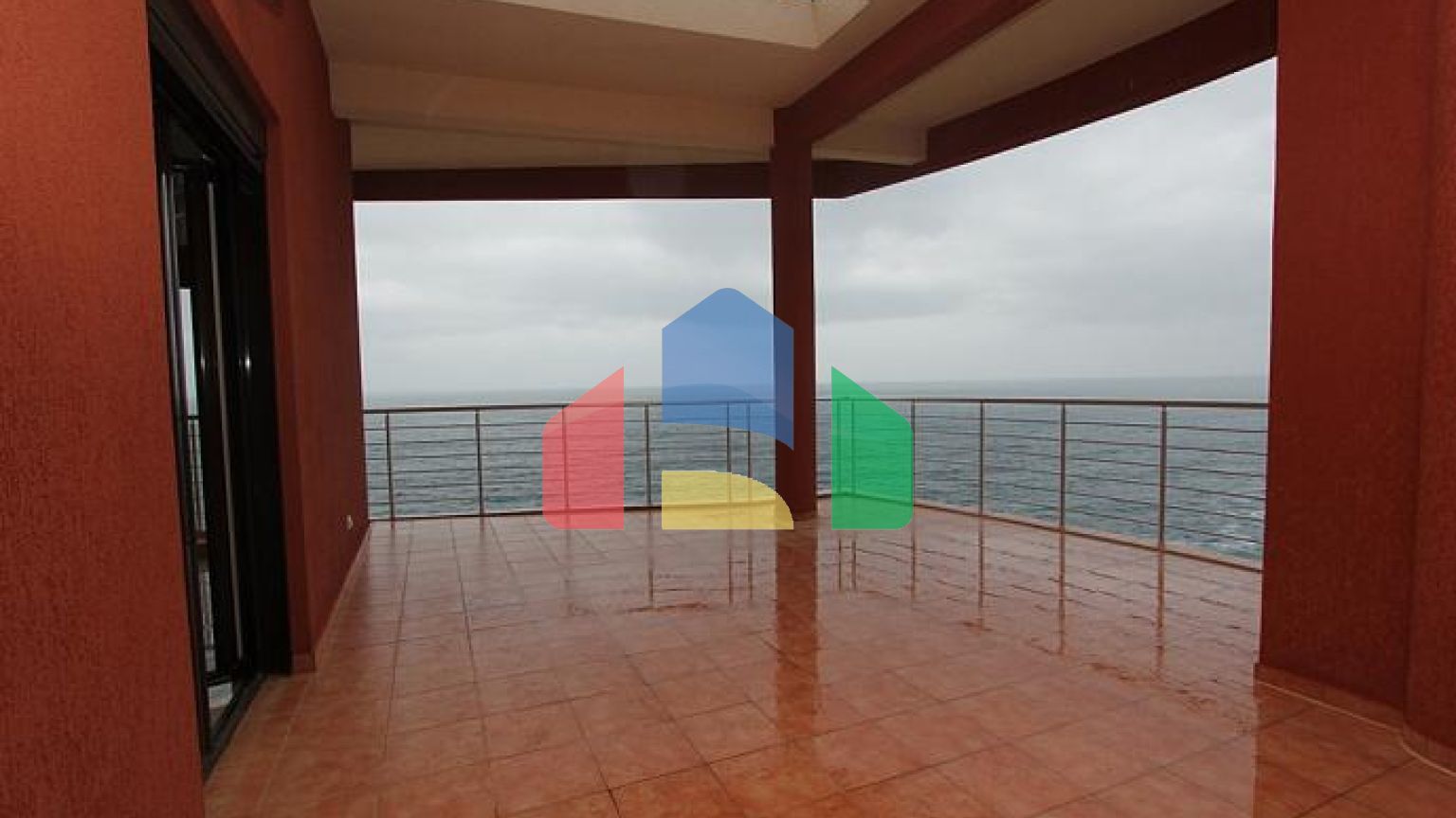 Пентхаусы в Добре Воде