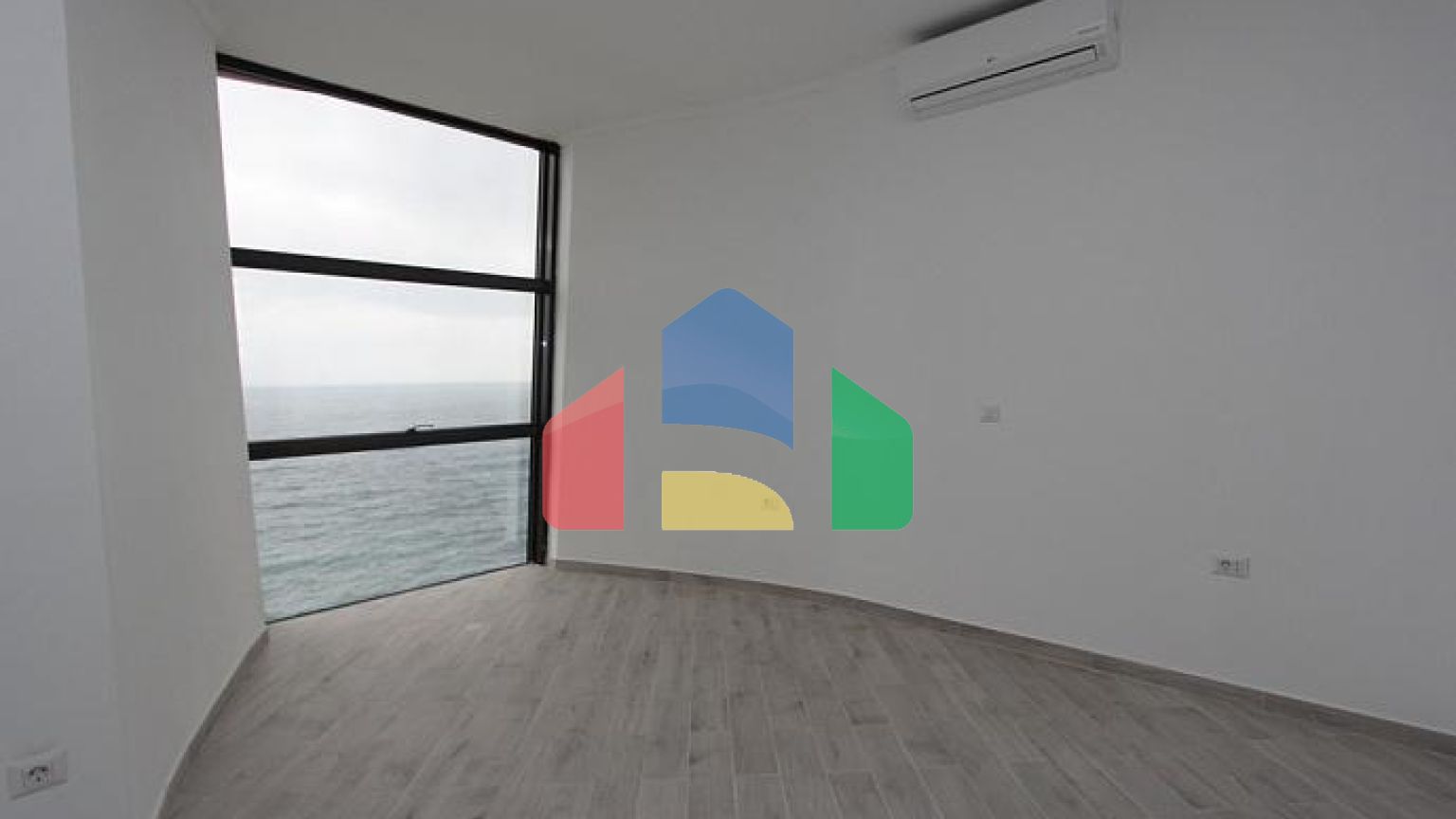 Пентхаусы в Добре Воде