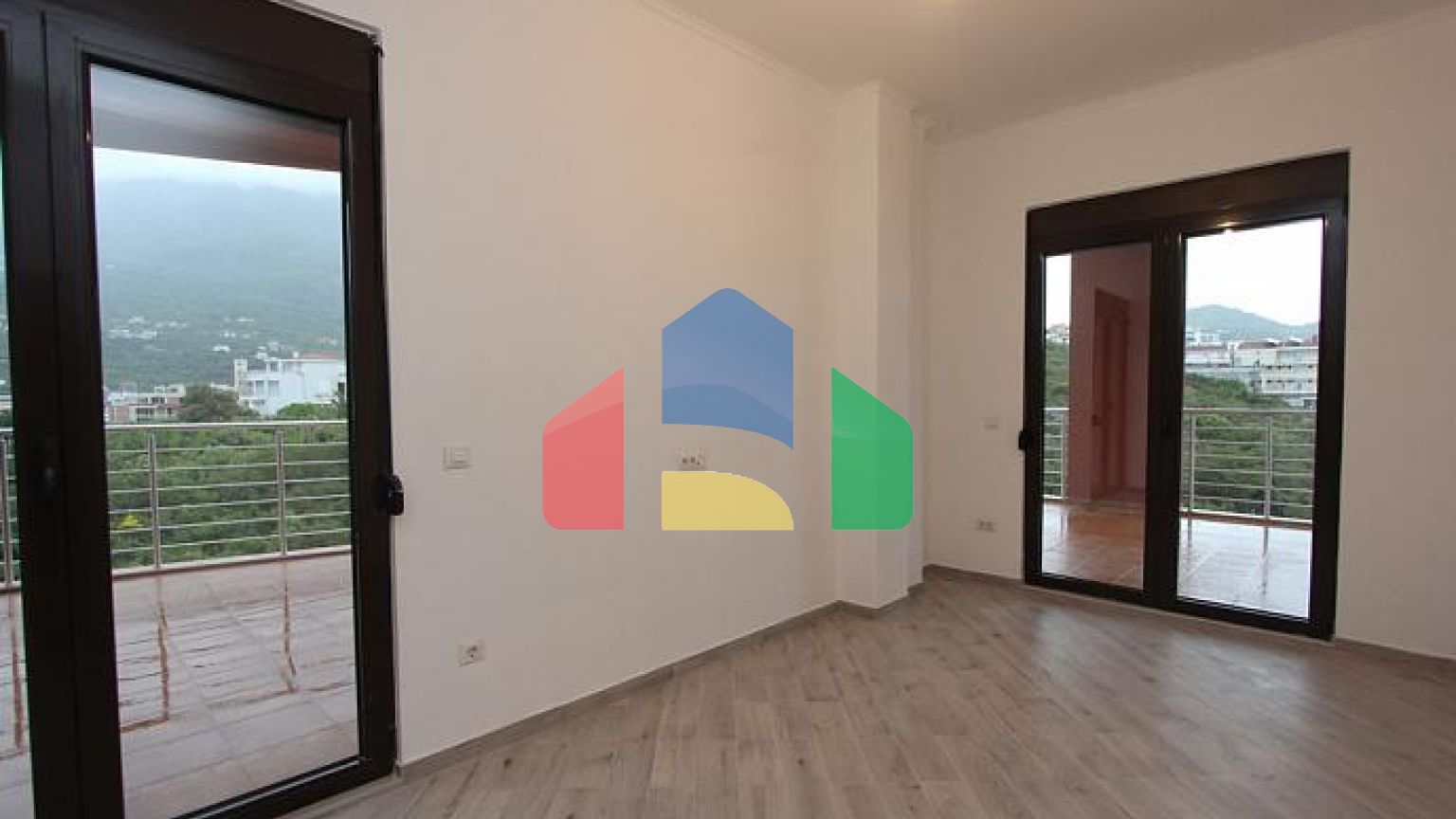 Пентхаусы в Добре Воде