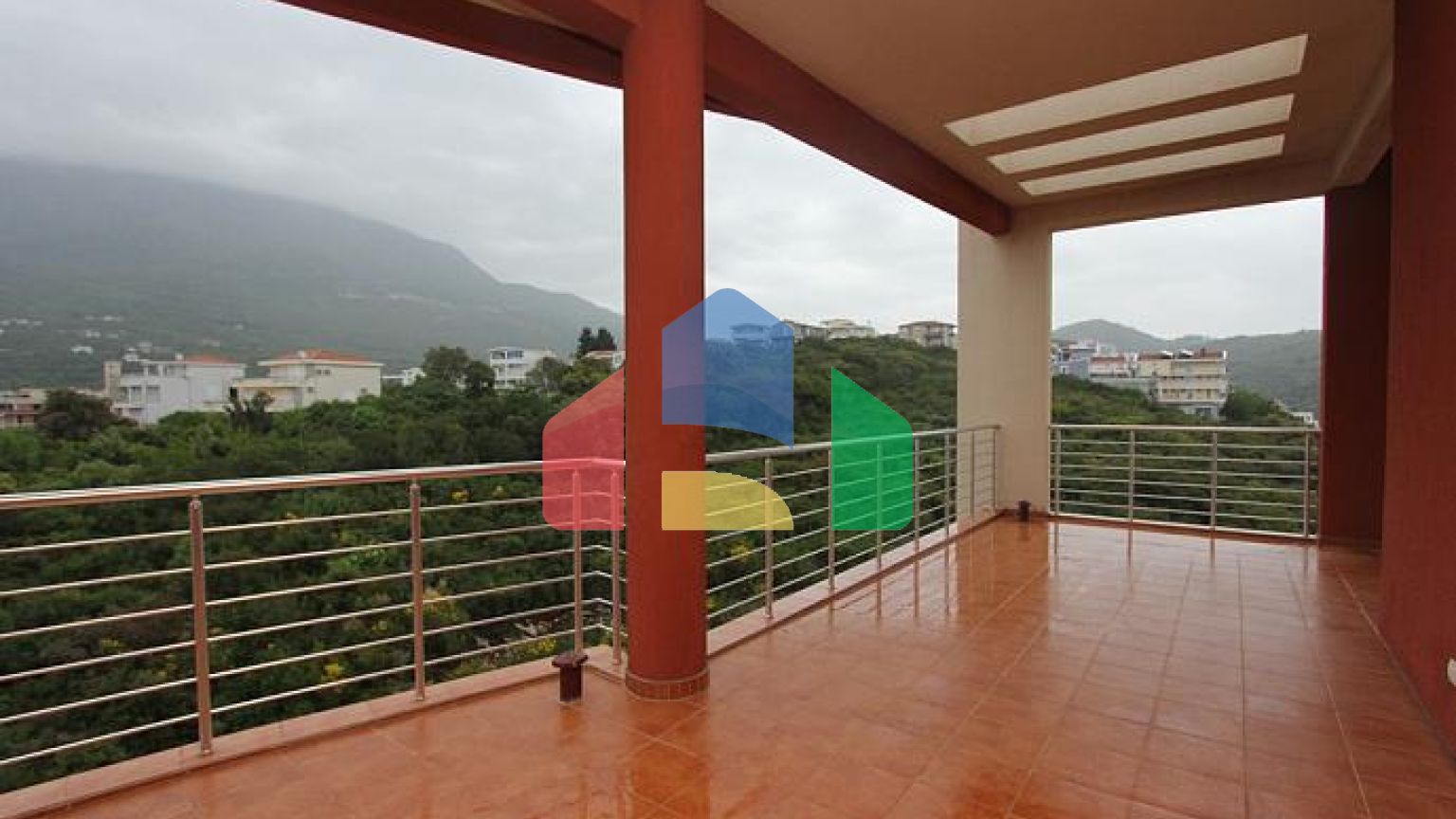 Пентхаусы в Добре Воде