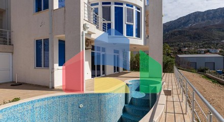 Luxurious villas in Bar