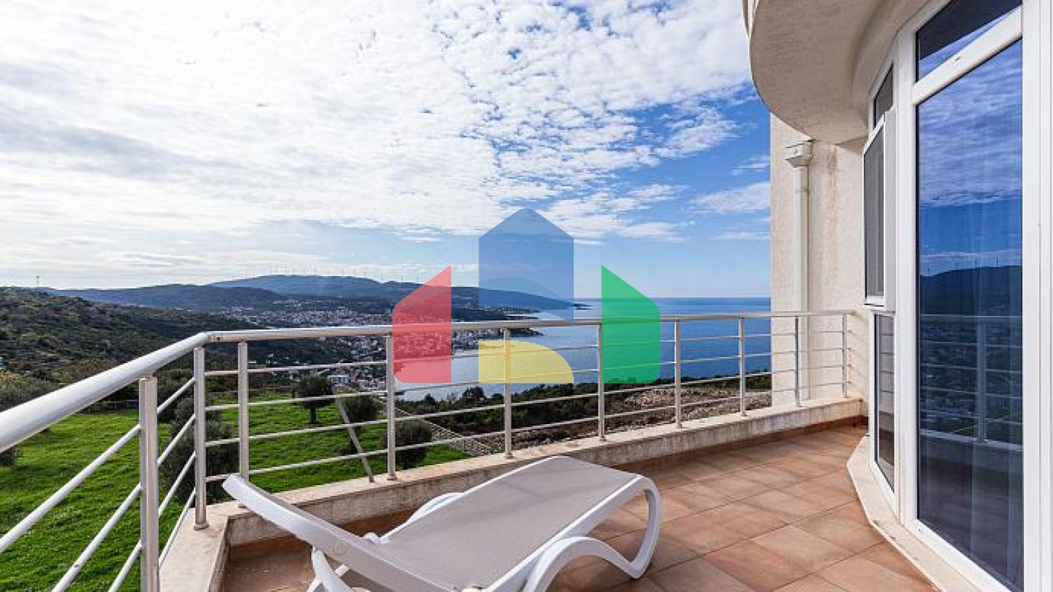 Вилла класса люкс в Баре