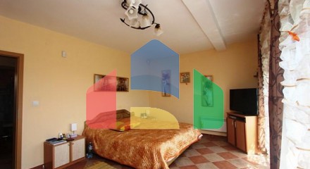 House in Bar