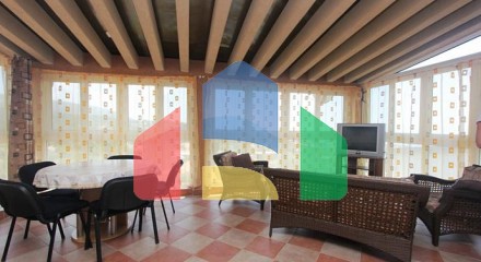 House in Bar