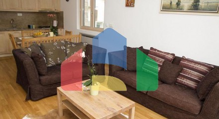 Mini hotel in Sutomore