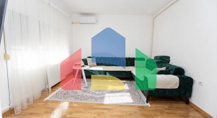 Spacious house in Bar