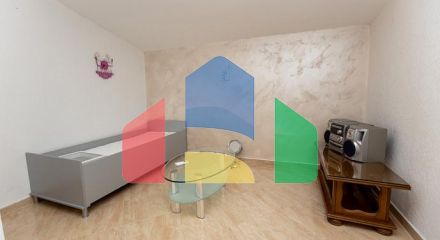 Просторный дом в Баре