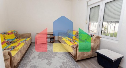 Spacious house in Bar