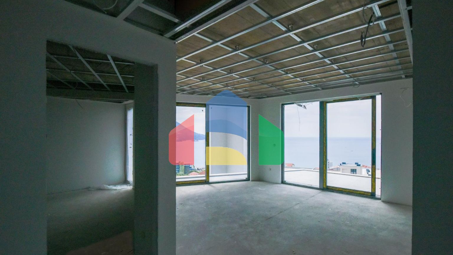 Апартаменты в Бечичи в комплексе Vuelo Sobre Becici