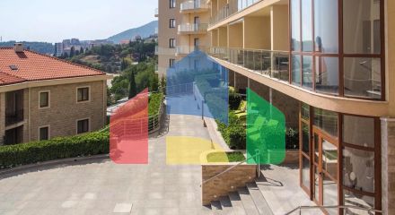 Просторная квартира-студия в жилом комплексе премиум класса рядом с пляжем