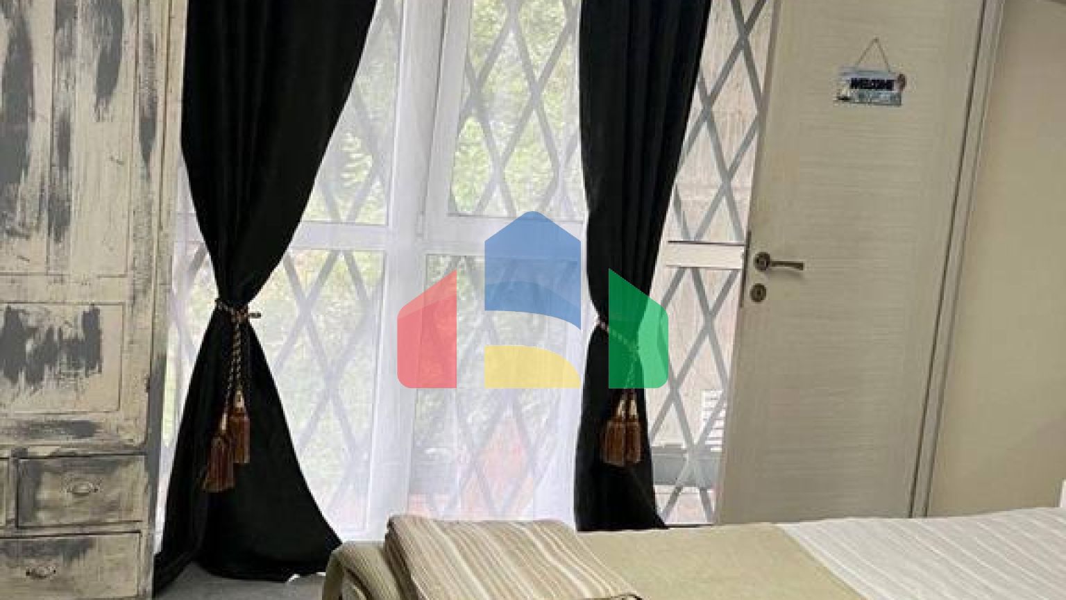 Отель в Бечичи на 17 апартаментов