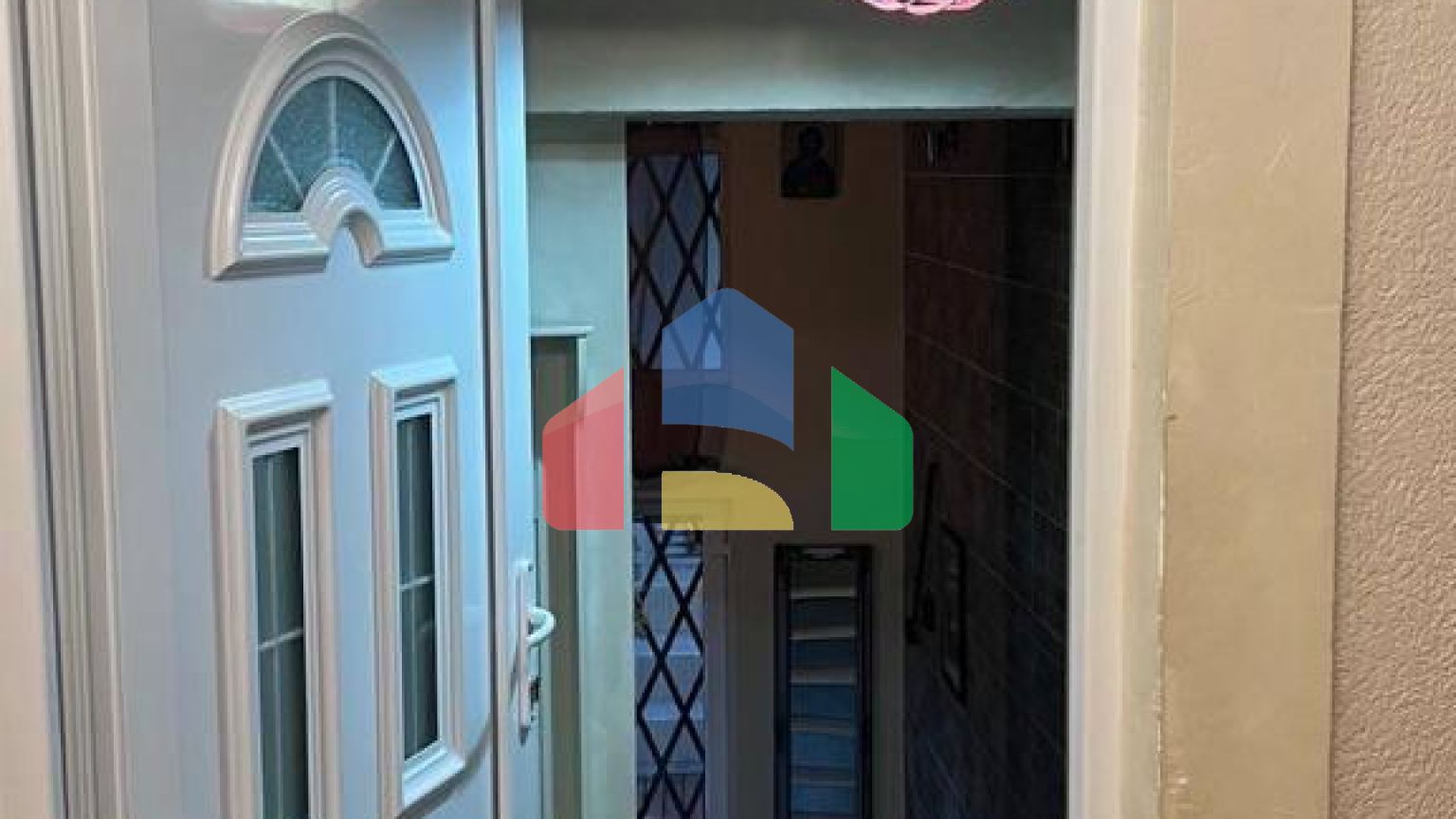 Отель в Бечичи на 17 апартаментов