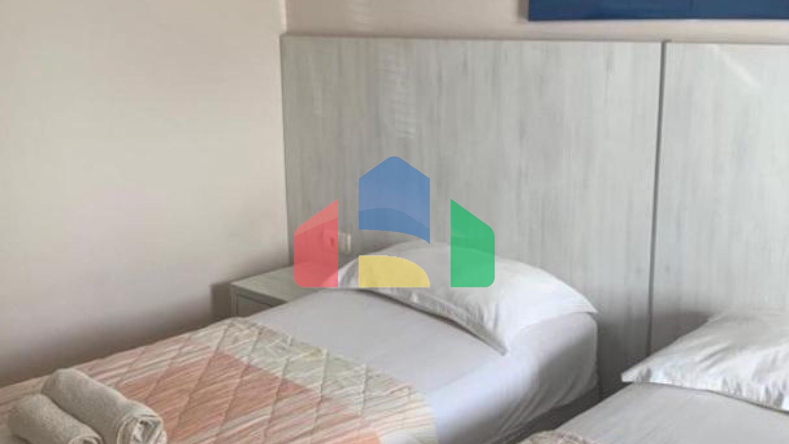 Отель в Бечичи на 17 апартаментов