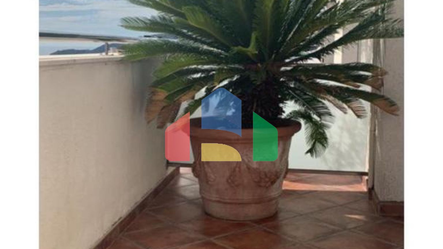 Отель в Бечичи на 17 апартаментов