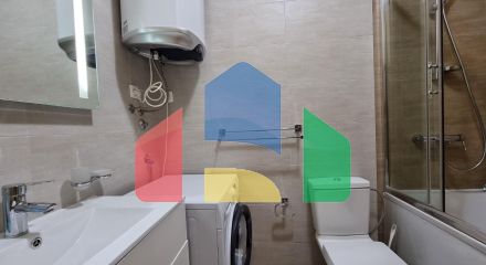 Просторная квартира в хорошей локации полностью меблированная в Бечичи