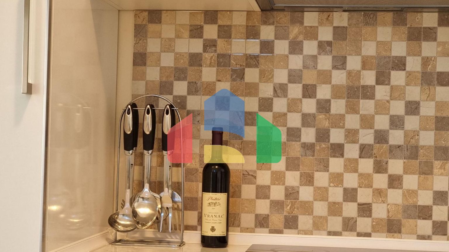 Просторная квартира в Бечичи