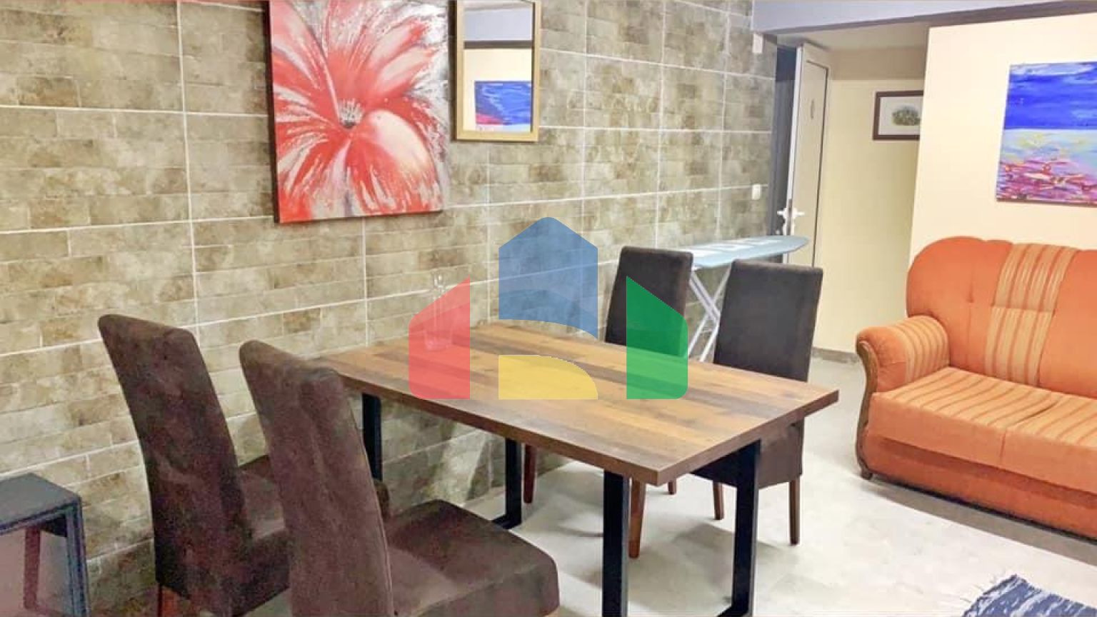 Отель в Бечичи 17 апартаментов