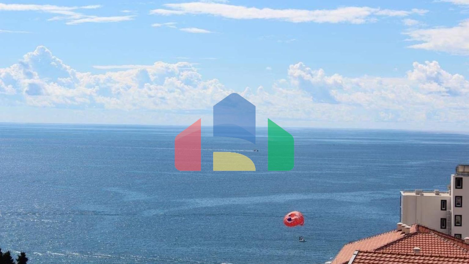 Отель в Бечичи 17 апартаментов