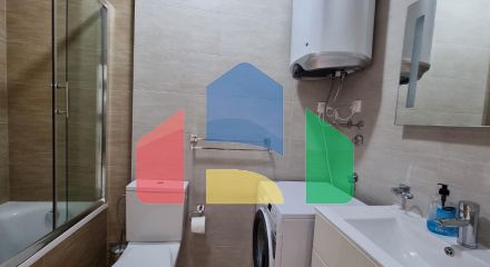 Просторная квартира в хорошей локации  в Бечичи