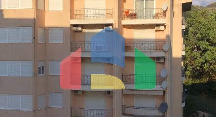SPACIOUS 3 BEDROOM APARTMENT IN BECICI.