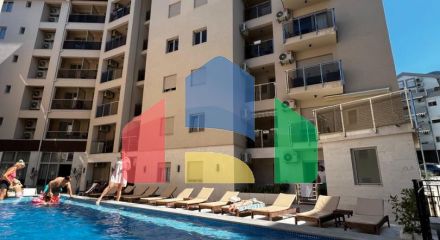 Apartment in Becici with sea view