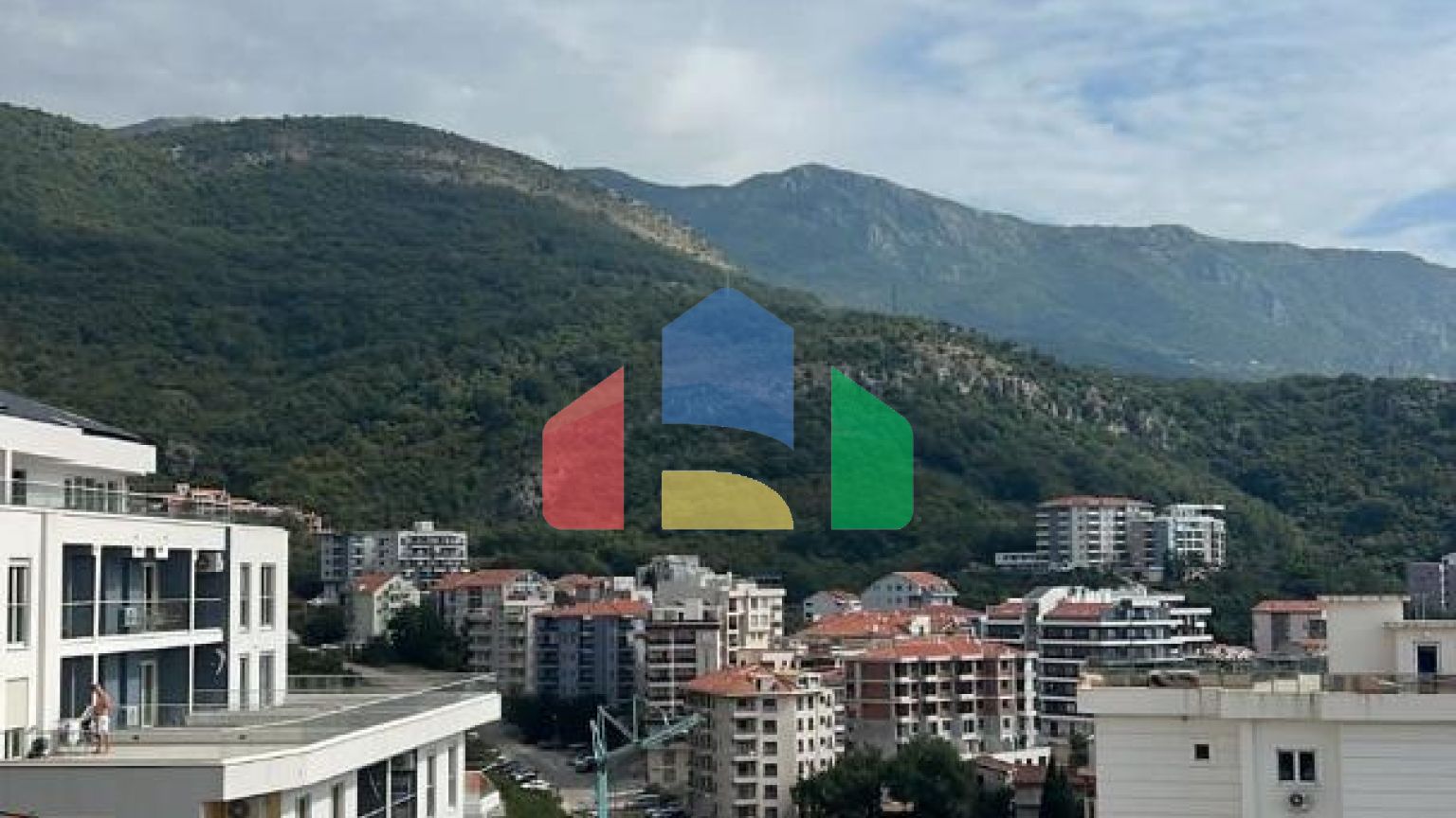 Студия недалеко от моря в Бечичи