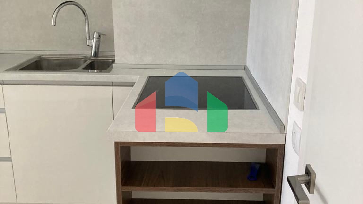 Квартира с 1 спальней в Delmar