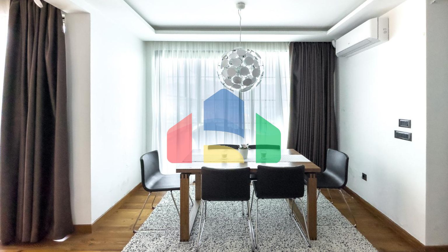 Роскошный двухэтажный пентхаус в Бечичи