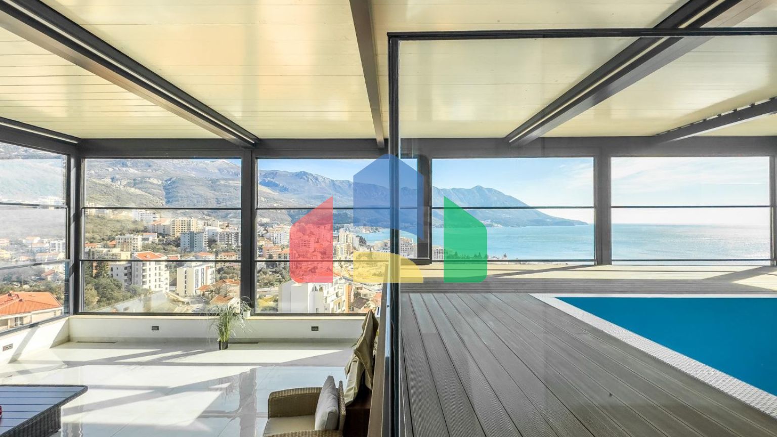 Роскошный двухэтажный пентхаус в Бечичи