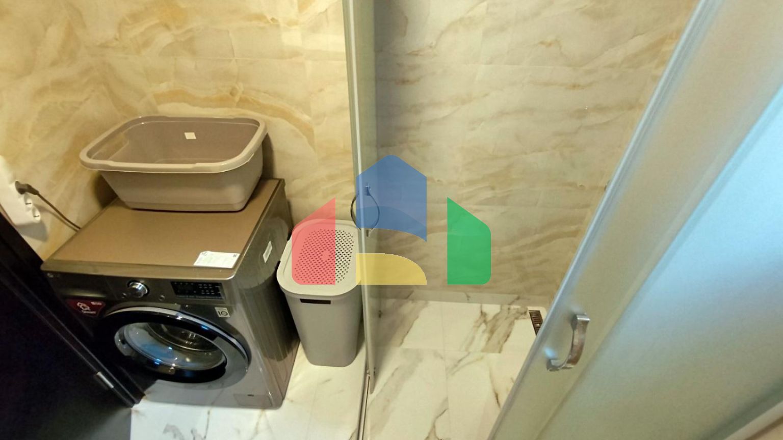 Роскошный двухэтажный пентхаус в Бечичи